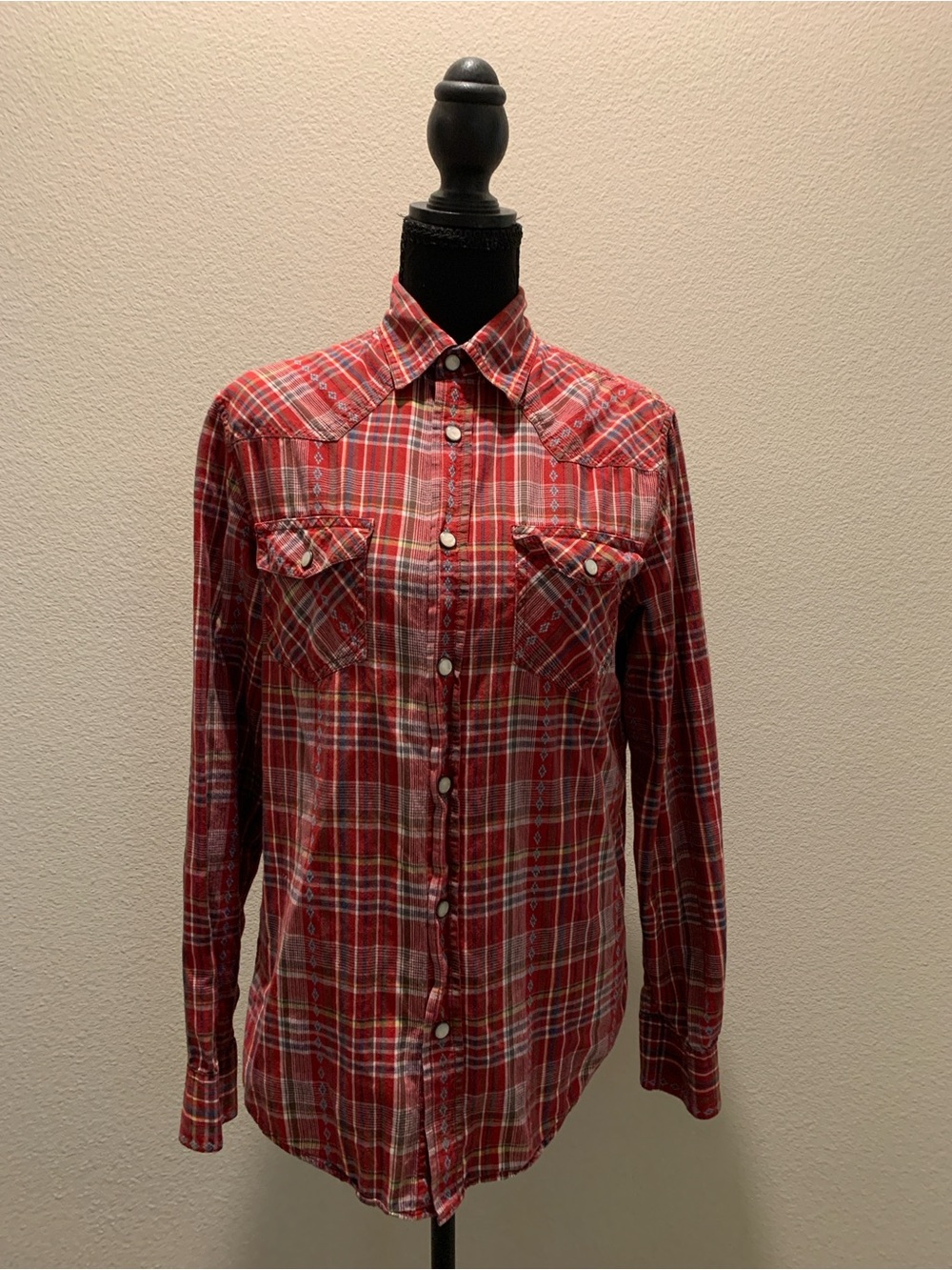 Mossimo Supply Co. 100% Cotton Red Plaid Button-Down Shirt (Size S)